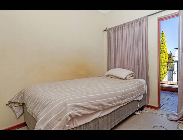 4 BEDROOM HOUSE FOR SALE IN SUMMERSET